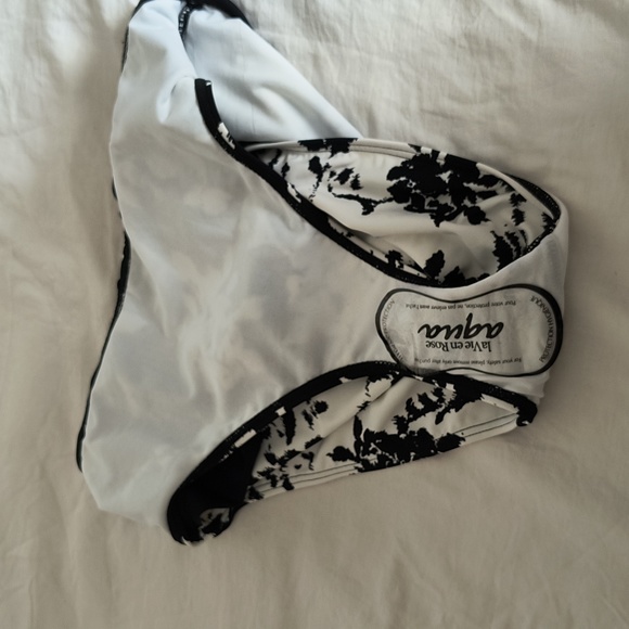 Swimming bottom - Picture 3 of 4